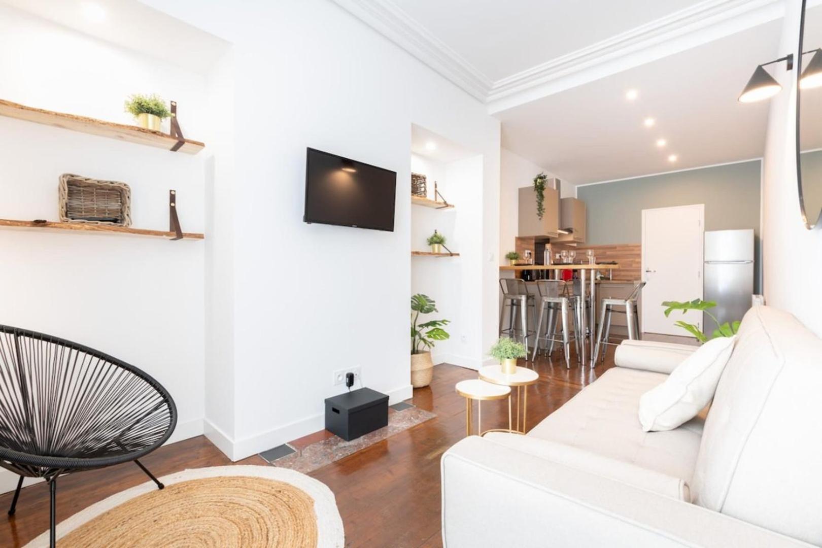 Appartement Renovated 3bed 2bath *